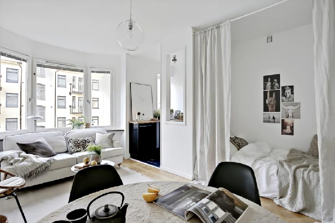 Room Divider dari Tirai atau Gorden